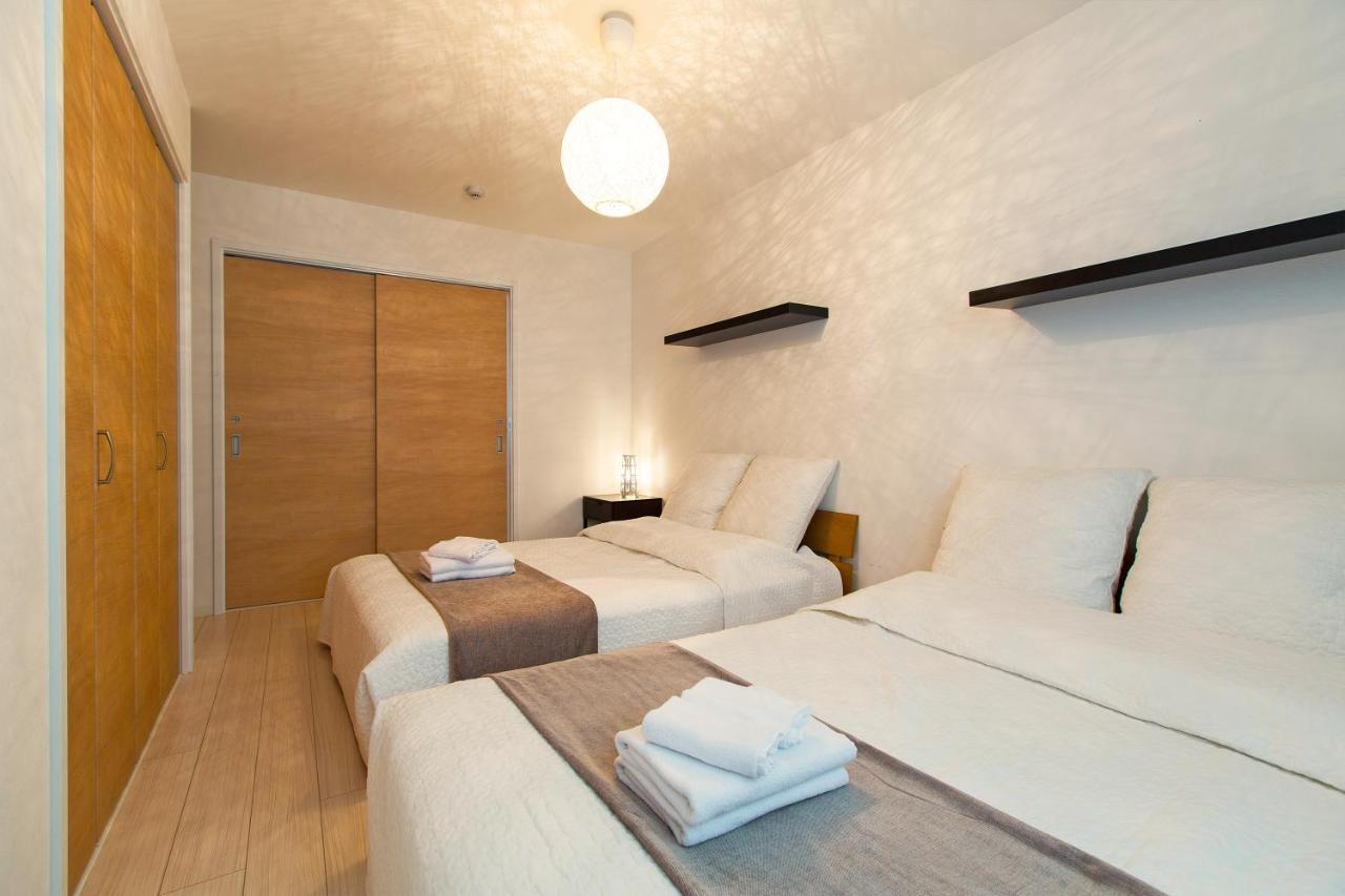 Grandouce Namba-Nishi Apartment Osaka Exterior photo